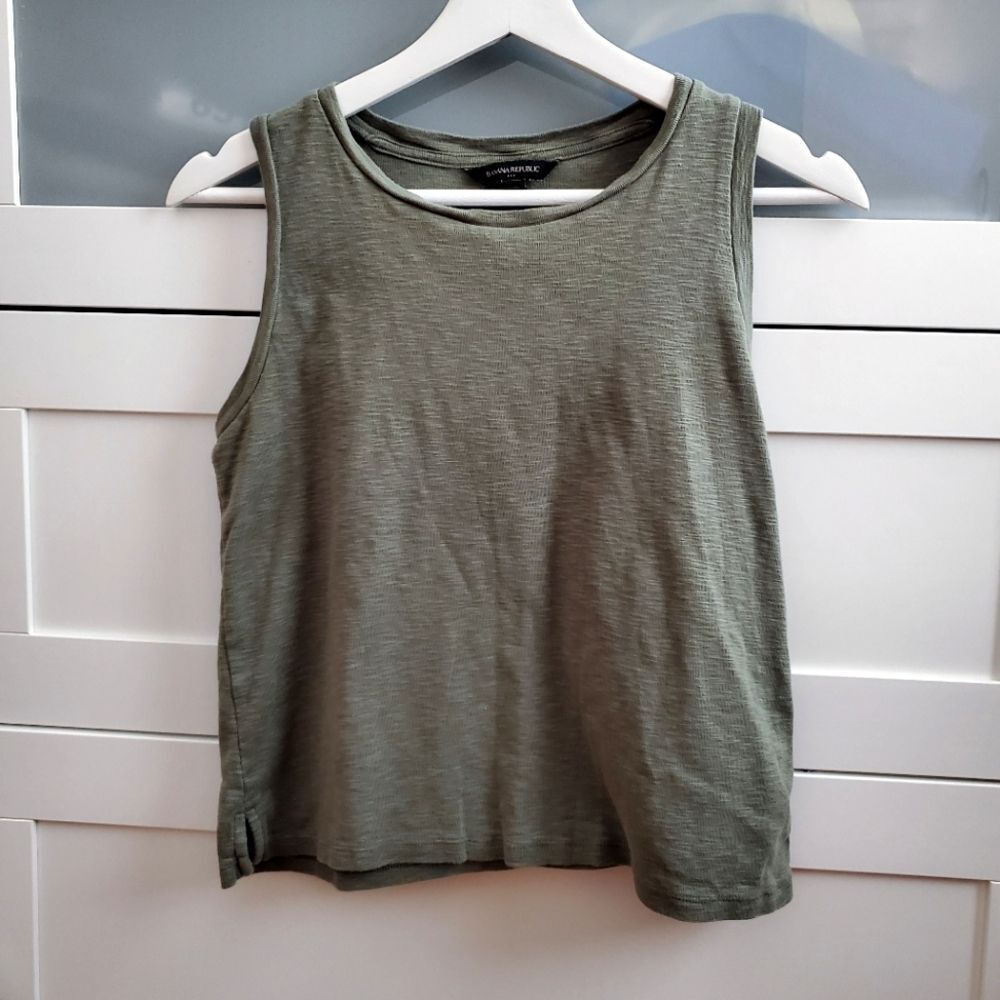 Banana Republic Factory Green Top Size XSP